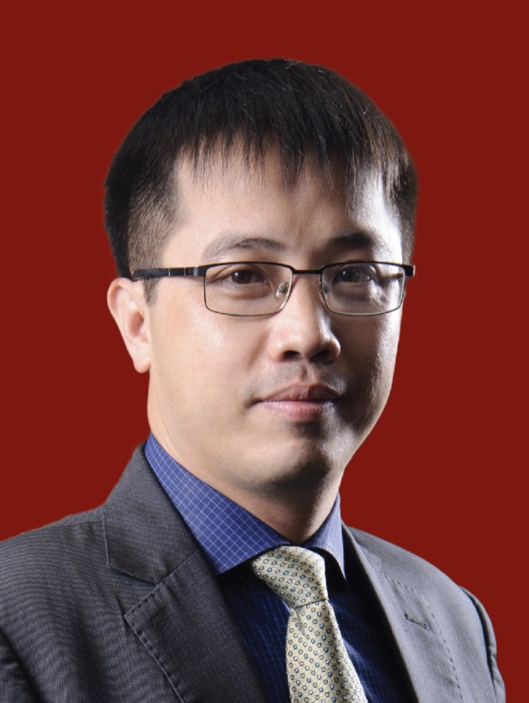 Đậu Anh Tuấn (Trưởng ban Pháp chế, giám đốc dự án PCI (Phòng Thương mại và Công nghiệp Việt Nam – VCCI)