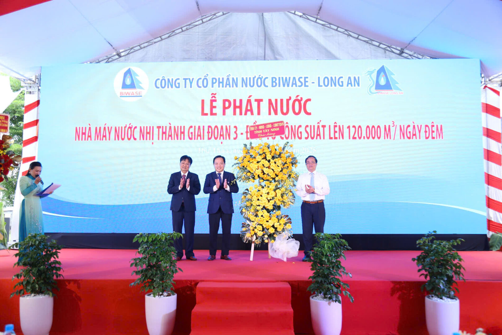 Nước sạch về miền, Biwase viết lại hành trình sống